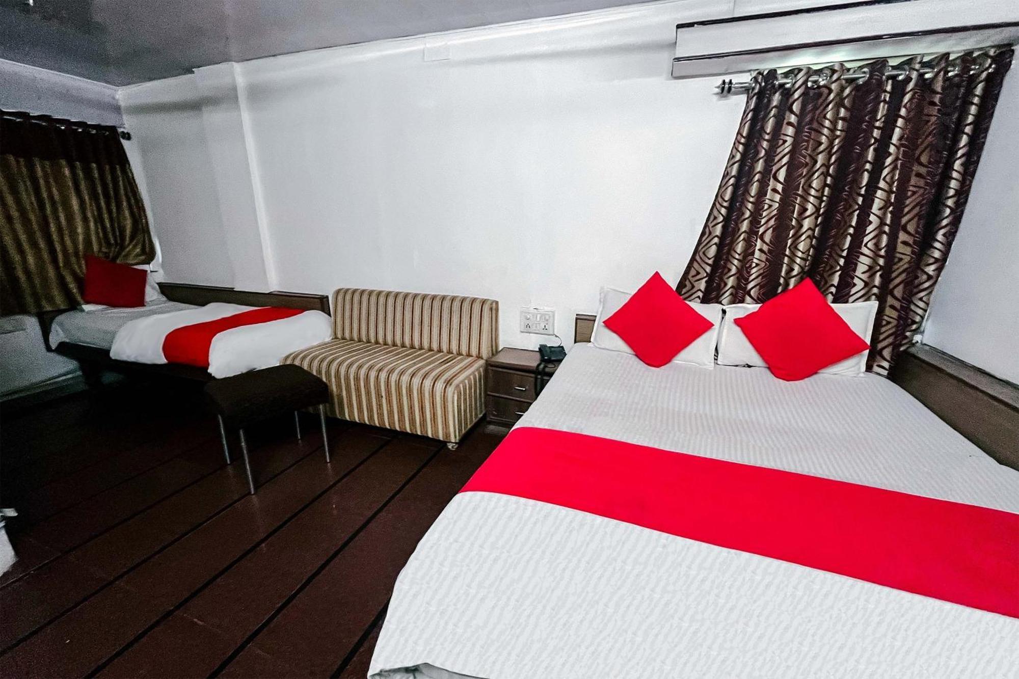 Hotel Maninagar Residency Batwa Exterior photo