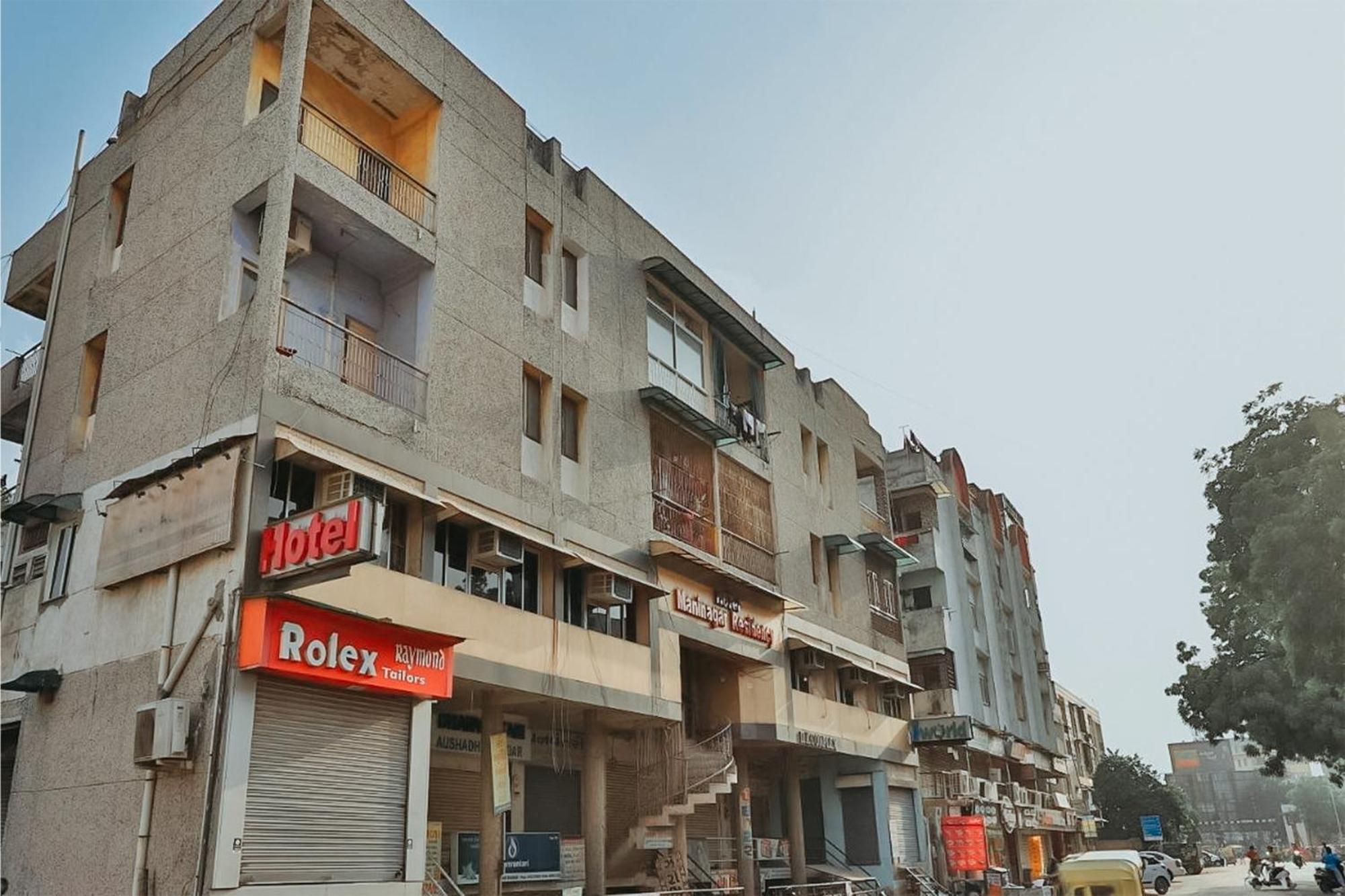 Hotel Maninagar Residency Batwa Exterior photo