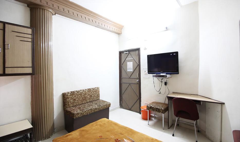 Hotel Maninagar Residency Batwa Exterior photo